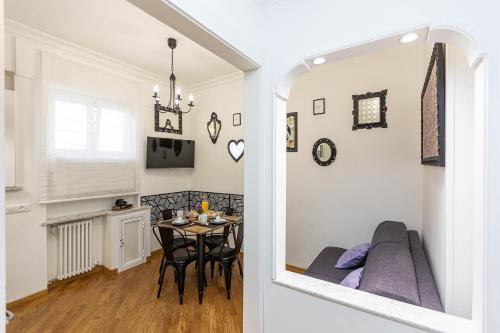Khris Home Apartments - Trastevere Parini