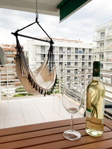 Stylish apartment 200m from the beach