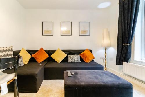 Ruang duduk di A&S Properties, No guest fees, Bank transfe deposit available