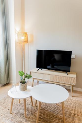 L'élégant - Beau logement avec vue Sarthe - Gare - Tram - Centre ville