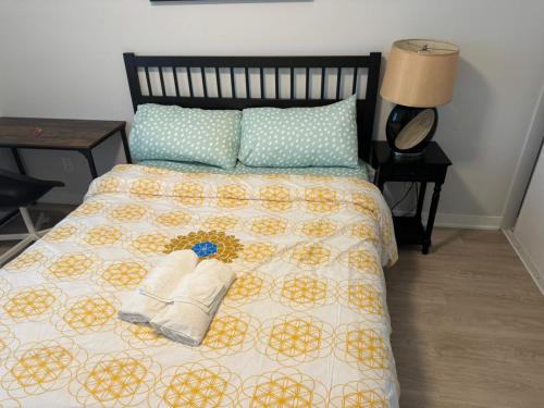 Postel nebo postele na pokoji v ubytování Sunset Place