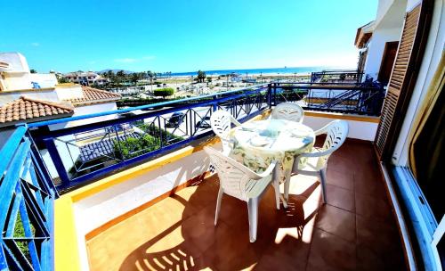 Ático con vistas al mar Veramar 5 dos dormitorios 2ª planta