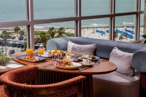 Comida en el resort o alrededores