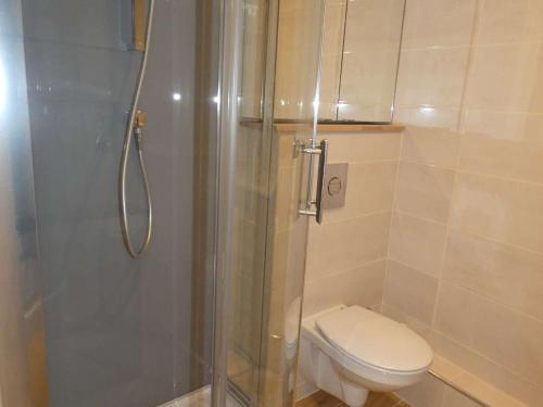 Studio Cabine Neuf, Résidence Calme, Proche Plage, Parking Privé, Clim, Wifi, Idéal Famille