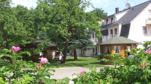 Taman di luar Residenz Lausitz