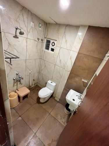 Un baño de Velan Temple View