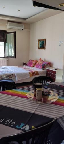 Ένα ή περισσότερα κρεβάτια σε δωμάτιο στο Dimos Bungalows