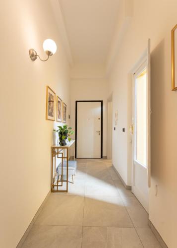 Keys of Italy - Monaco 9 - 2 bedrooms flat nearby the Train Station