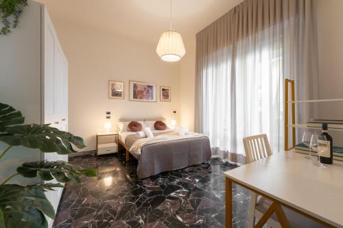Keys of Italy - Monaco 9 - 2 bedrooms flat nearby the Train Station