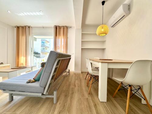 Apartamento con las vistas al mar