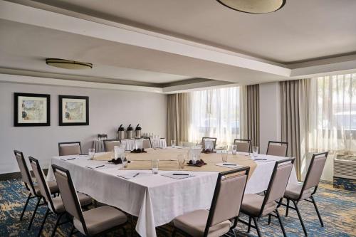 Gambar di galeri bagi Doubletree by Hilton Buena Park di Buena Park