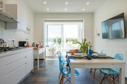 Nhà bếp/bếp nhỏ tại Villa Paradiso plemmirio