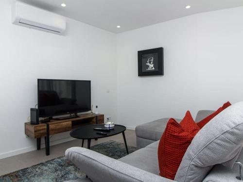 Panoramic E Apartment by Stay ici