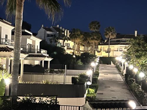 STYLISH TOWNHOUSE IN BEACHFRONT COMPLEX photo 22