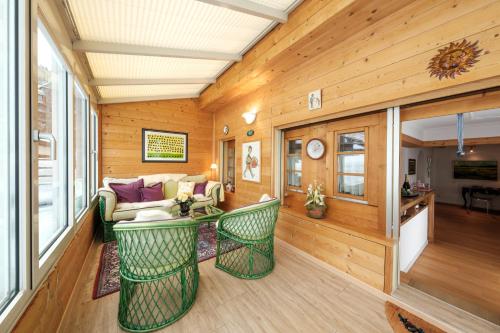 Heart of Davos apartments