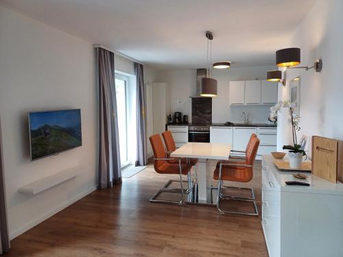 Kuchyň nebo kuchyňský kout v ubytování Panorama Apartments - Steinbock Lodges