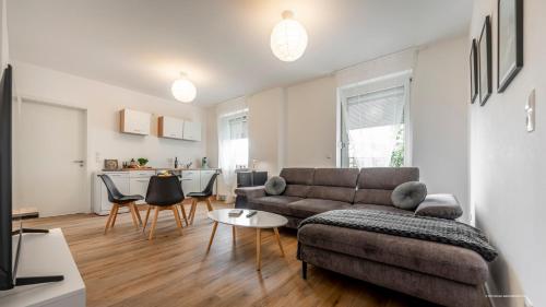 Posezení v ubytování WineDesign Boxspring 8 Pers BASF Nähe Ludwigshafen und Mannheim