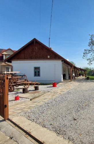 Trinity Vendégház Abádszalók