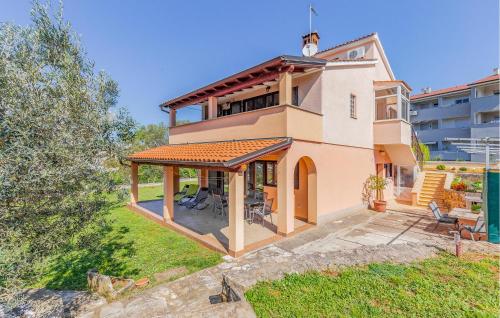 Apartment Biskupija Iii