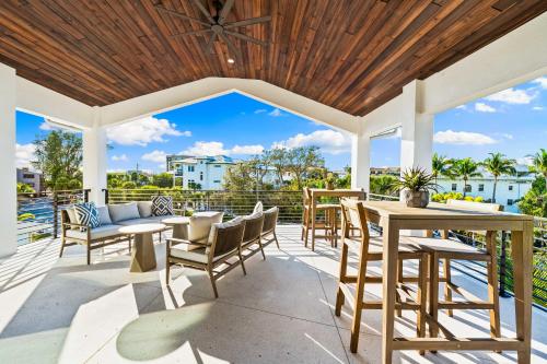 Un balcon sau o terasă la Las Palmas By Beachside Management