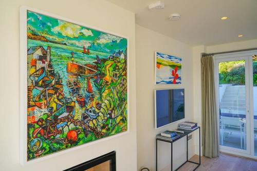Gallery image of Beachfront home with spectacular sea views in Saint Mawes
