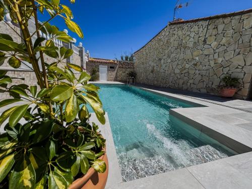 Villa Rosal- Solo familias y parejas