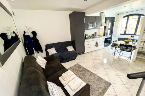 صورة لـ Terrasse 360° avec vue sur vallée, sans vis à vis في Poussan