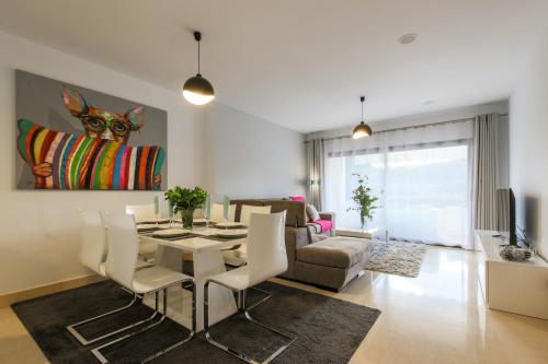 2-bed apt in Capanes del Golf