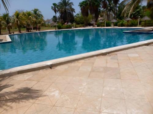 Πισίνα στο ή κοντά στο Appartement à Saly