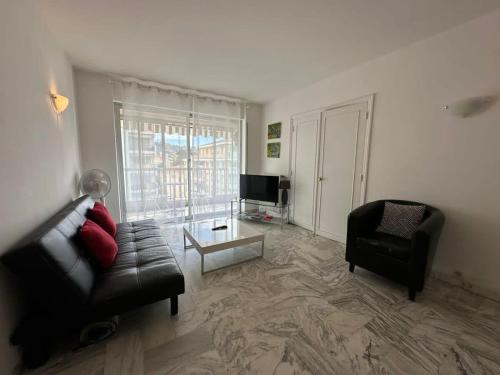 C062 Appart fonctionne Proche du centre Cannes