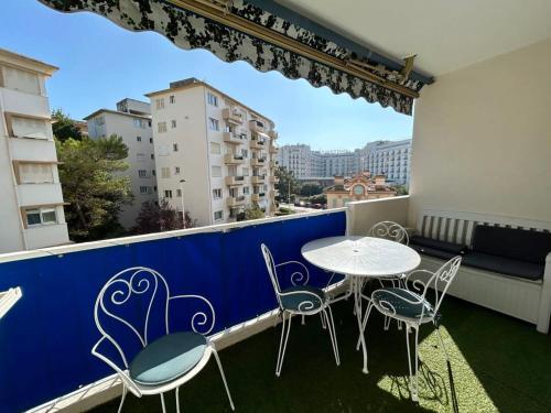 C029-Appartement spacieux a deux pas de la Croisette