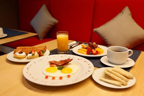 Φαγητό σε αυτό το ξενοδοχείο ή κάπου εκεί κοντά