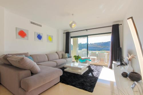 Modern 2-bed apt Capanes del Golf