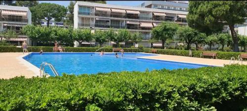 Bazén v ubytování Apartamento Pitarra cerca de Portaventura nebo v jeho okolí