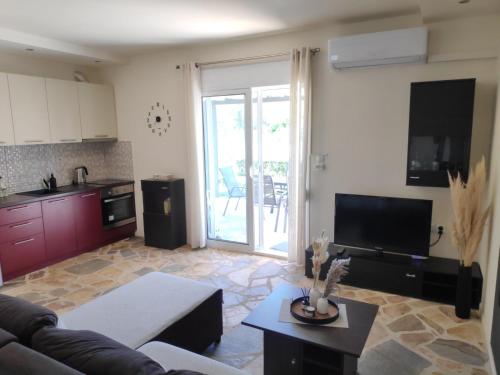Η κουζίνα ή μικρή κουζίνα στο Harmony Luxury House