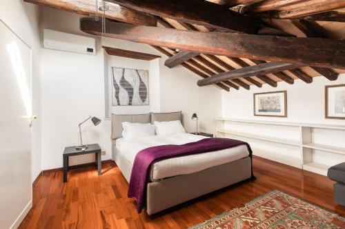 Farnese Apartment 1870