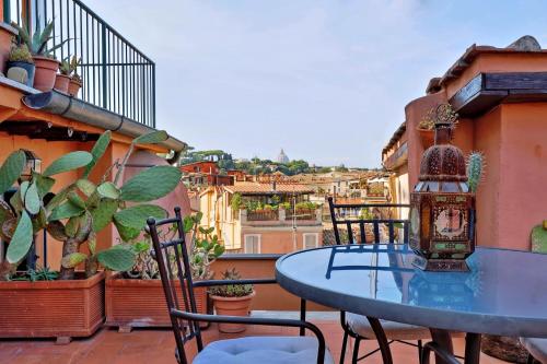 Vicolo del Cinque Penthouse | Romeloft