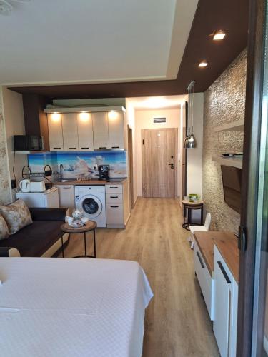 Alex Studio, Sozopol, Kavaci