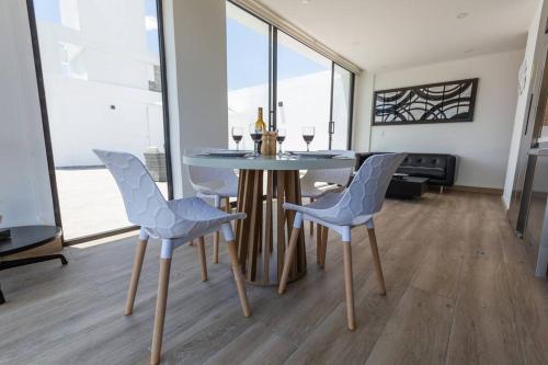 Posezení v ubytování Alba Rooftop Suite