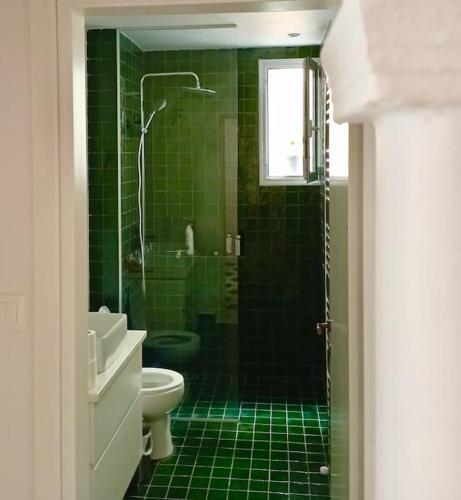 Stylish City Flat Near Promenade
