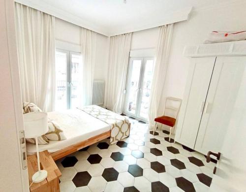 Stylish City Flat Near Promenade