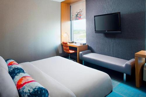 Aloft Philadelphia Airport Image