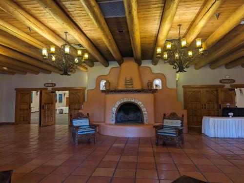Galería fotográfica de Sagebrush Inn & Suites en Taos