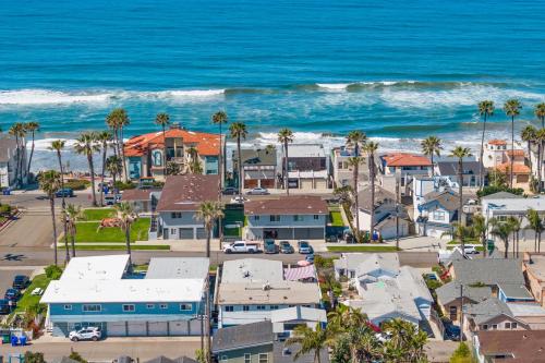 Gallery image of Fresh New Listing Oside Palms Day In Paradise in Oceanside