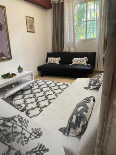 Легло или легла в стая в hermosa casa en la zona colonial