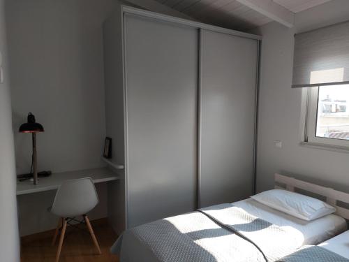 Roof Apartment 4