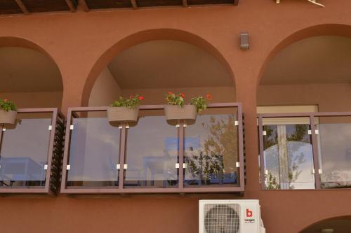 Balkón nebo terasa v ubytování Apartmani Vera