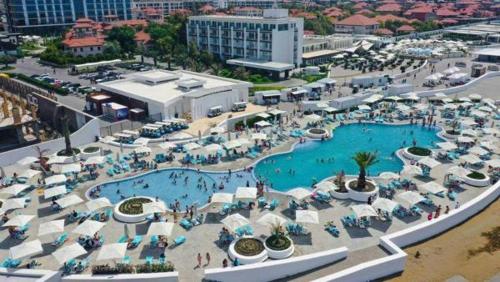 an aerial view of a swimming pool in a resort at Sea Breeze Baku in Baku