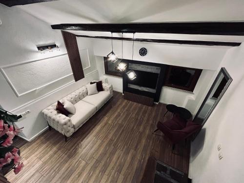 Studio Seven