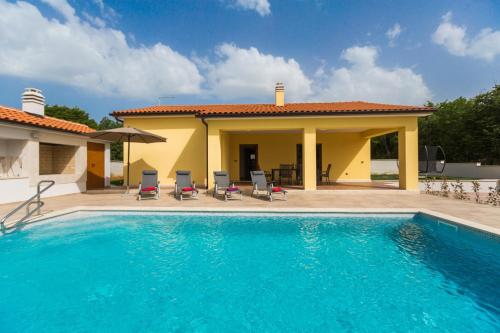 Fotografie z fotogalerie ubytování Villa Prenci private Pool v destinaci Tinjan